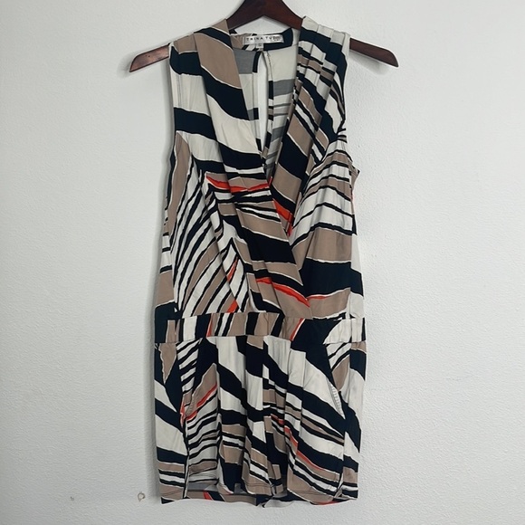 Trina Turk size Small Giselle Abstract Zebra Romper - Picture 3 of 7